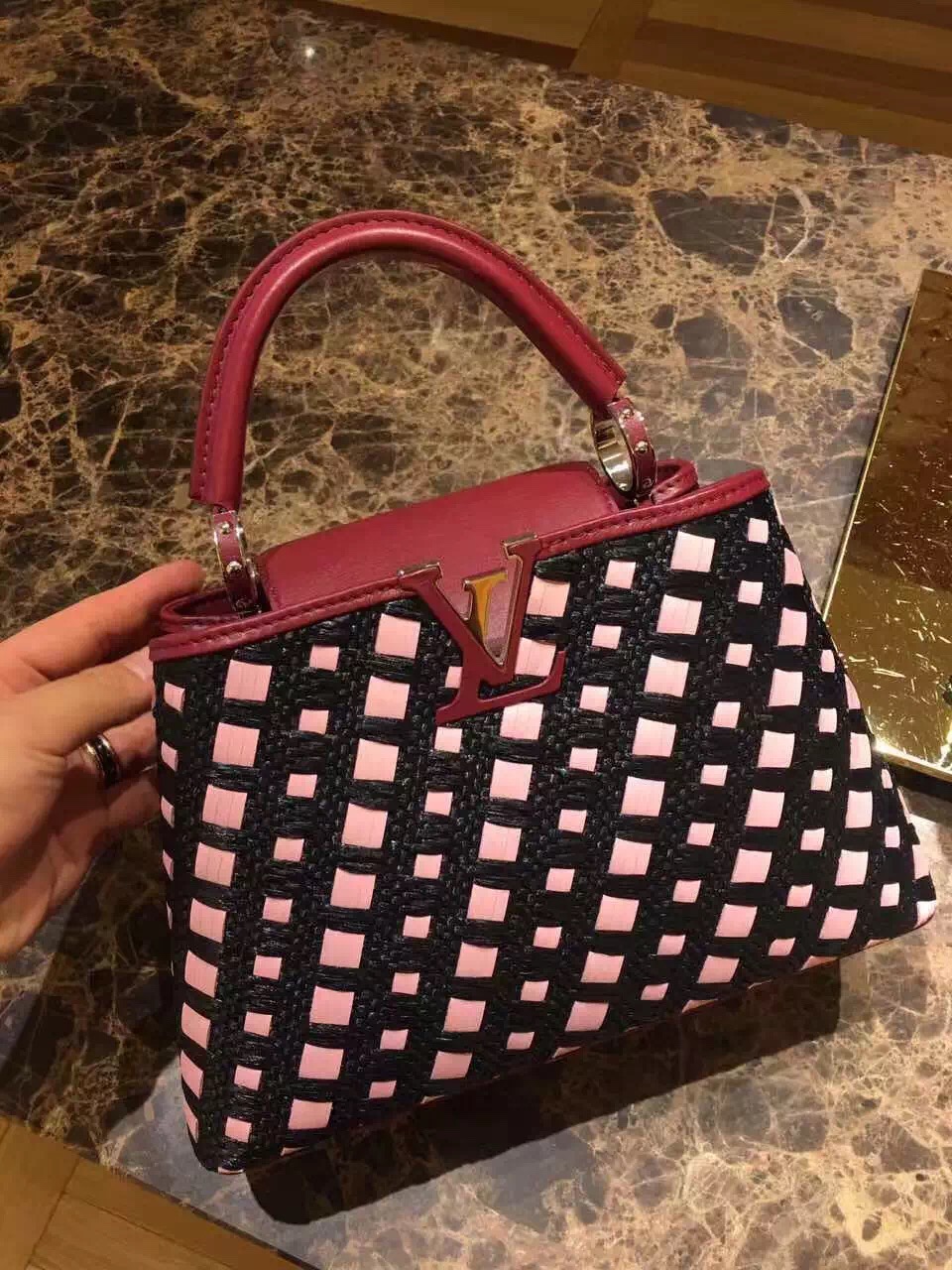 Autbentic Louis Vuitton Capucines BB Bag m42642 Bordeaux